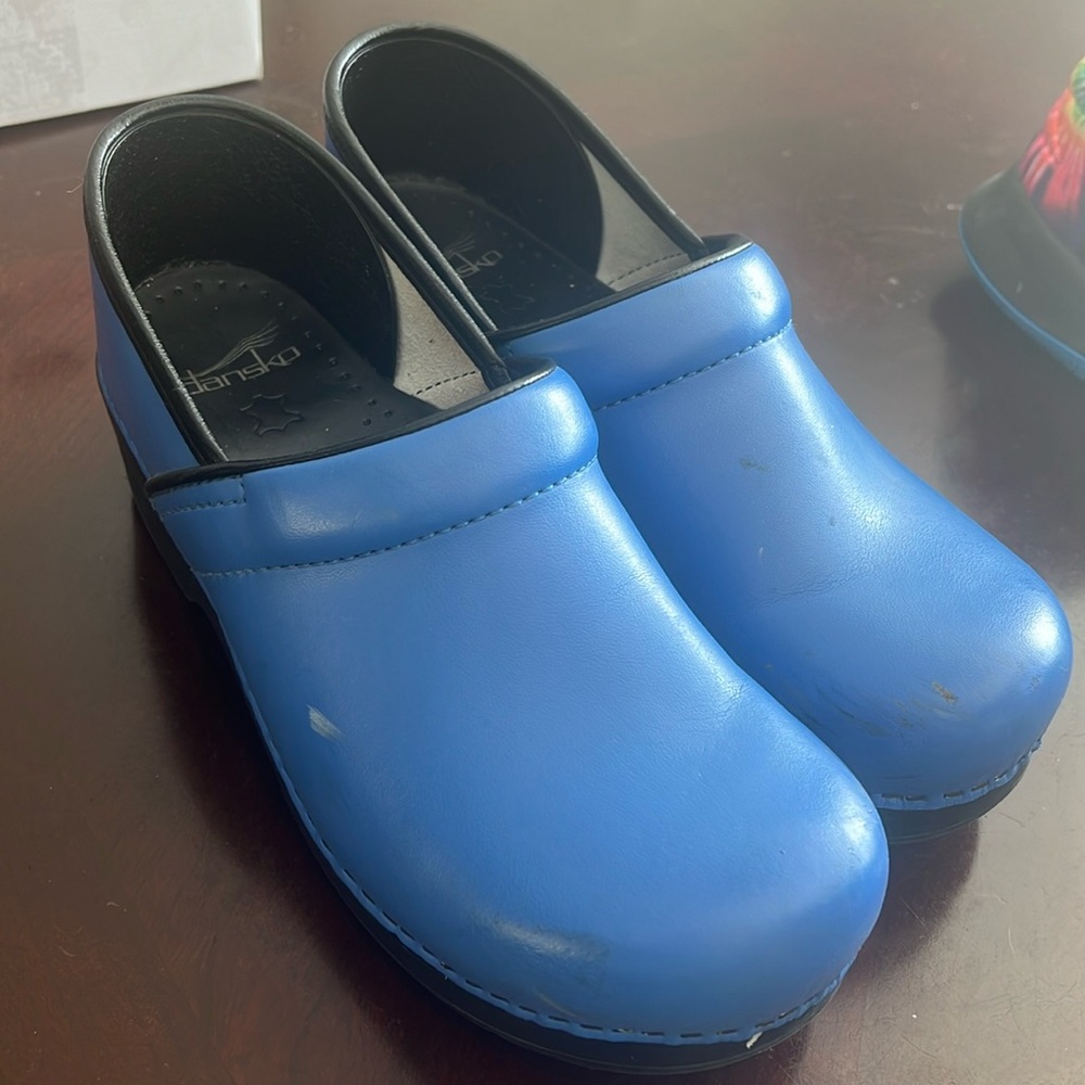 Blue Dansko size 40